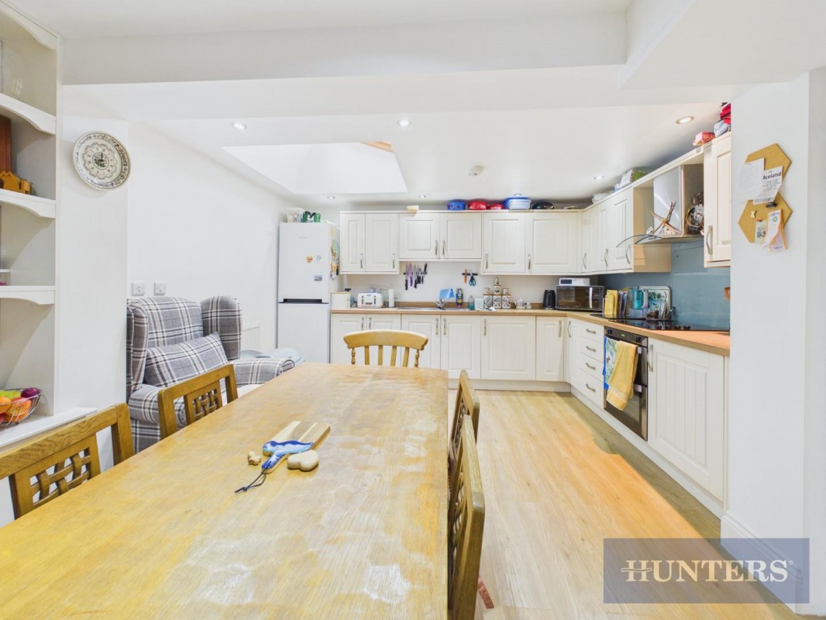 West Sandgate Terrace, Scarborough