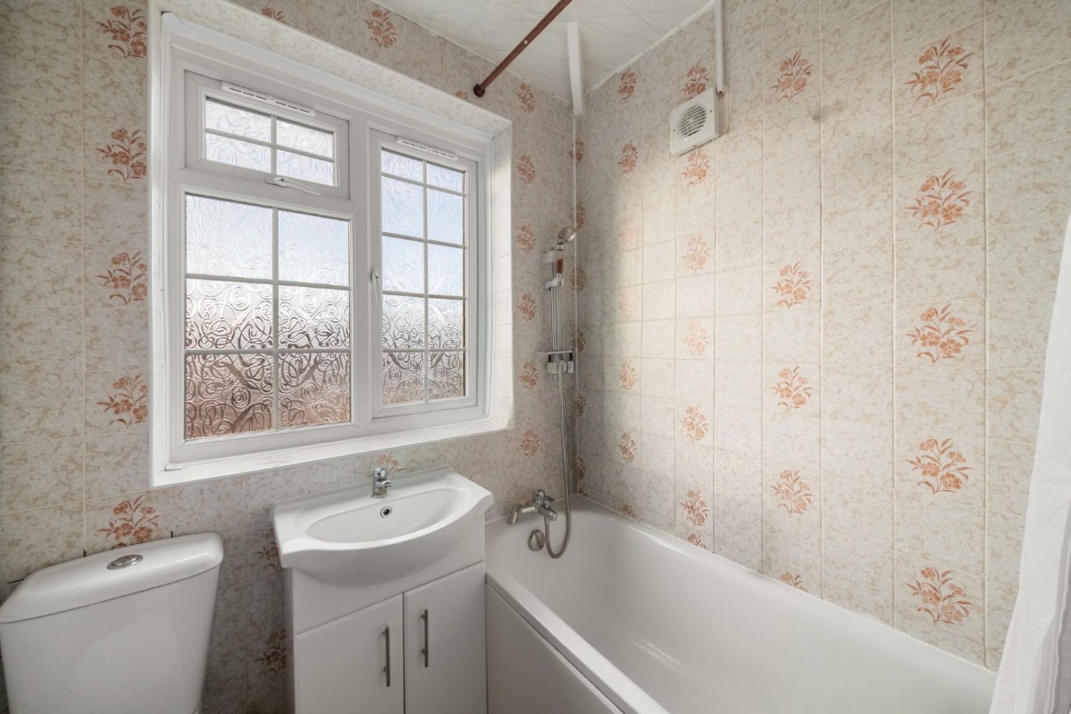 Whittington Avenue, Hayes