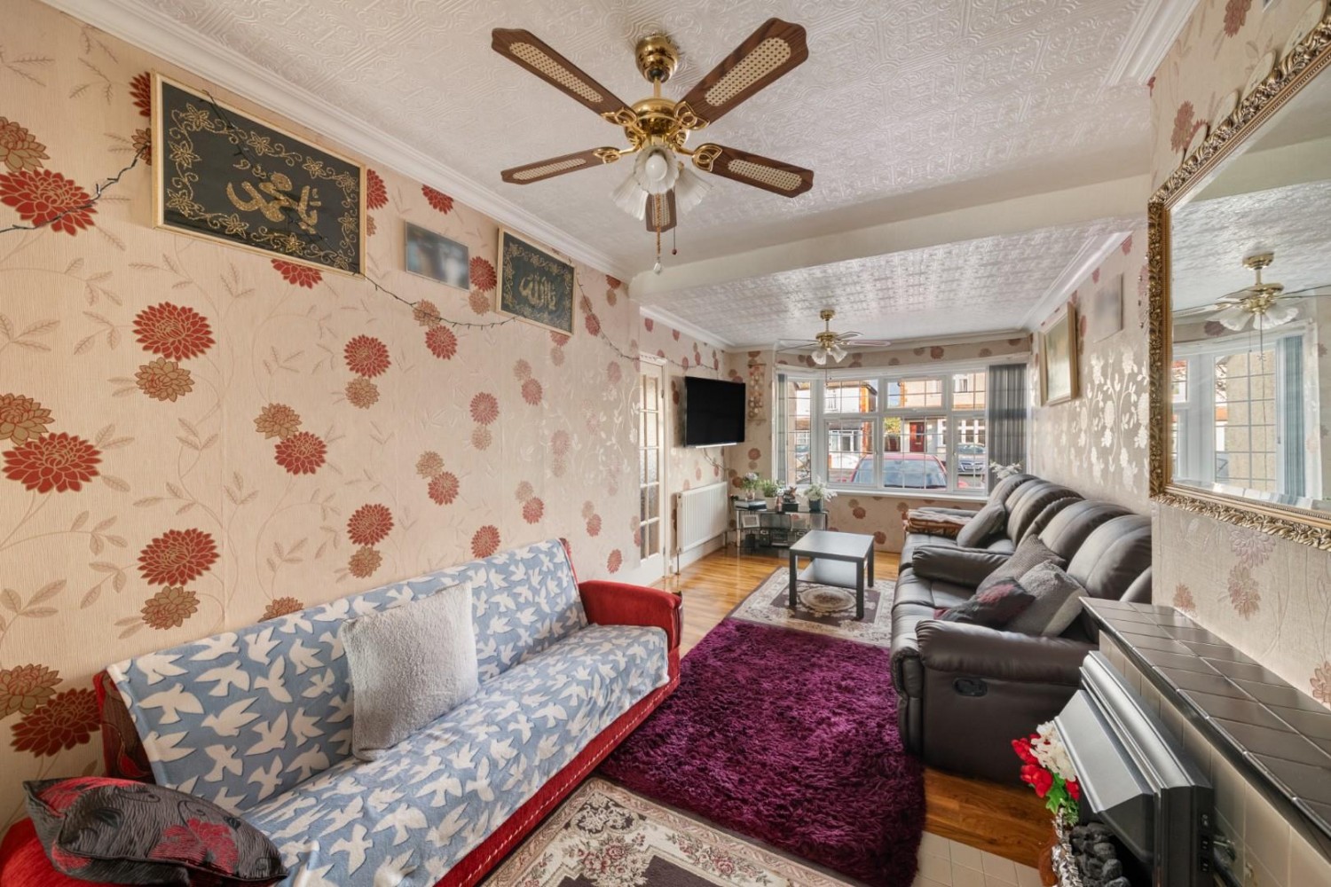 Whittington Avenue, Hayes