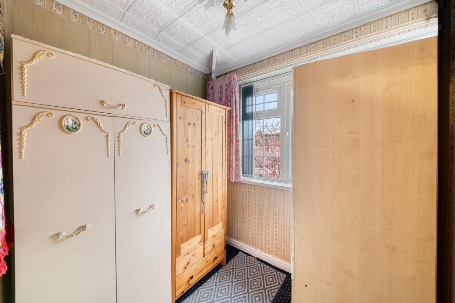 Whittington Avenue, Hayes