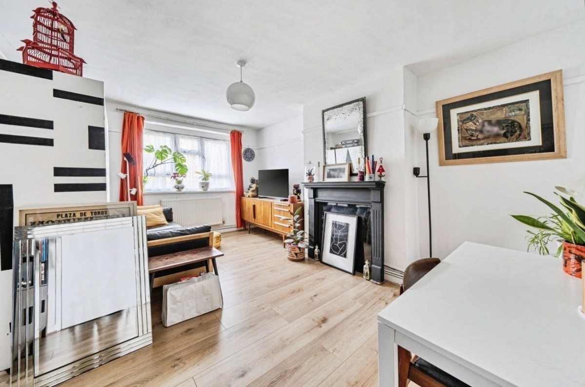 Bissextile House, Bliss Crescent, London, SE13 7RH