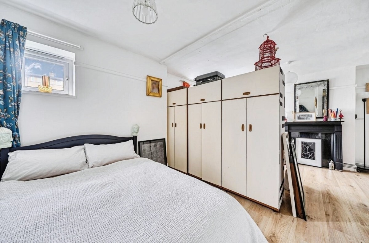 Bissextile House, Bliss Crescent, London, SE13 7RH