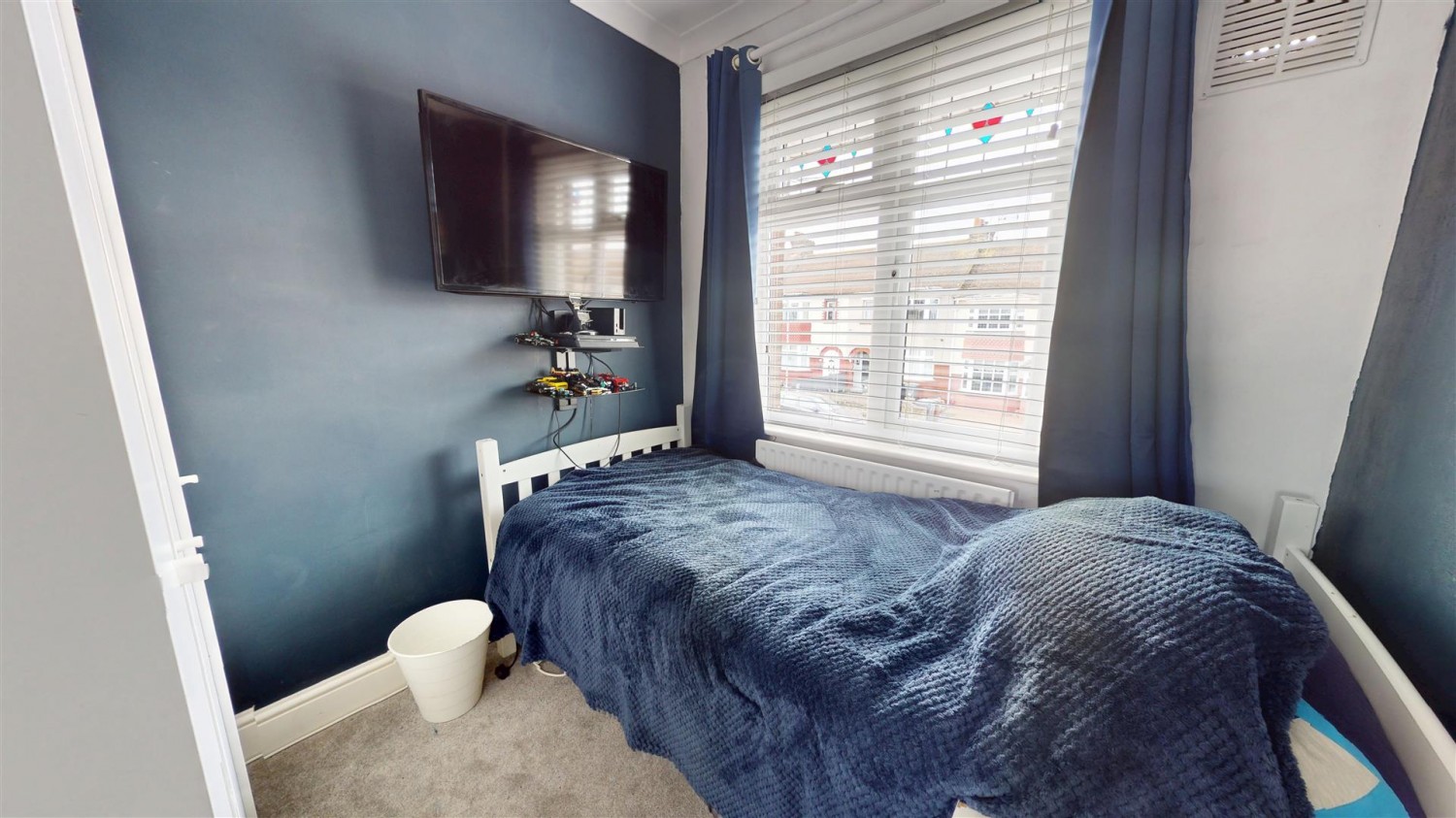 Milroy Avenue, Northfleet, Gravesend, DA11