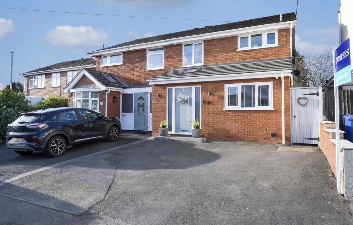 Summer Street, Kingswinford, DY6 9NA