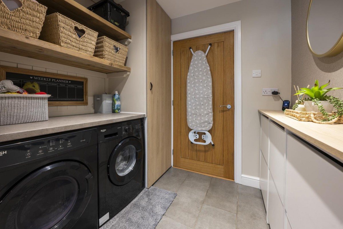 Summer Street, Kingswinford, DY6 9NA