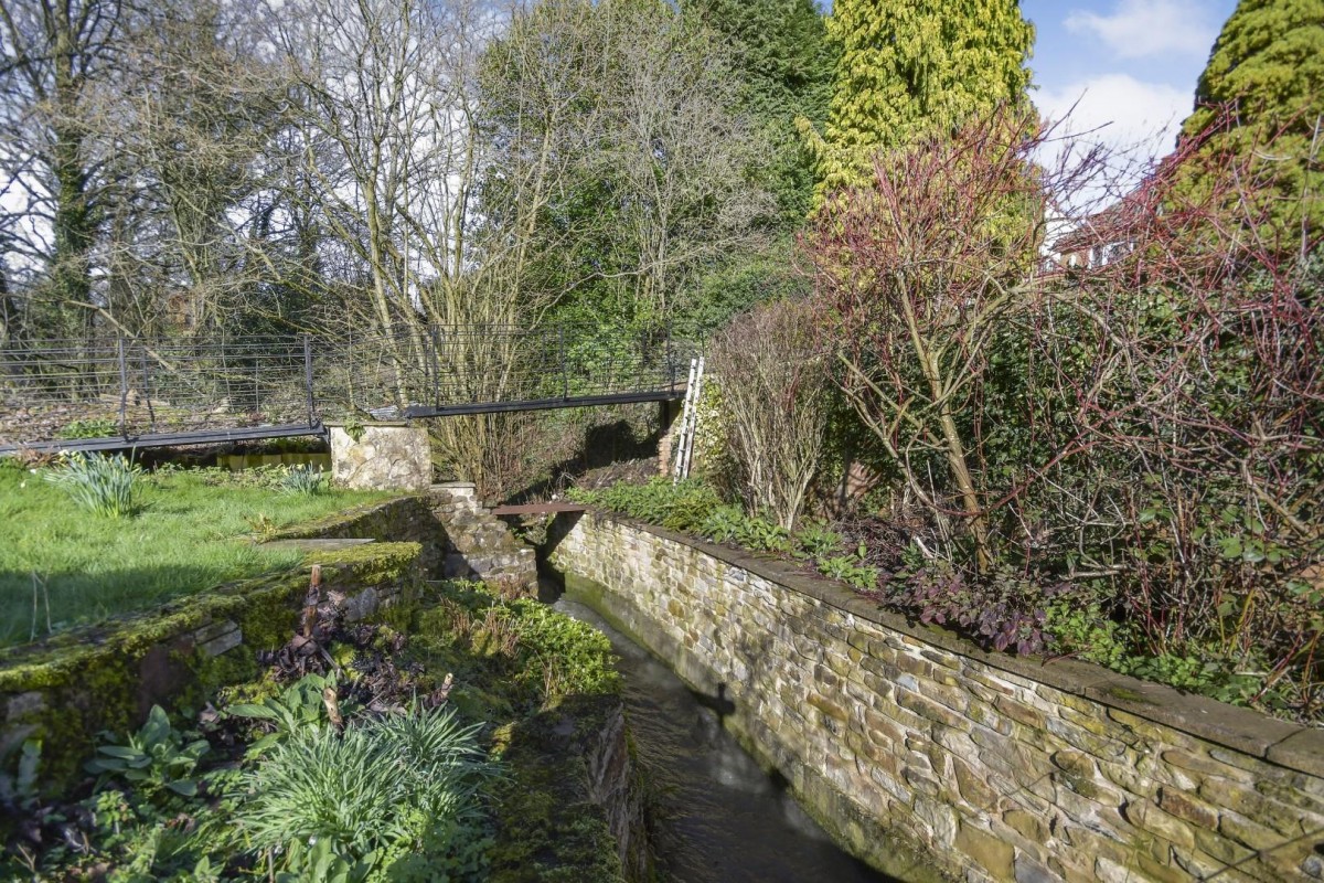 Hollinberry Lane, Howbrook, Wortley, Sheffield