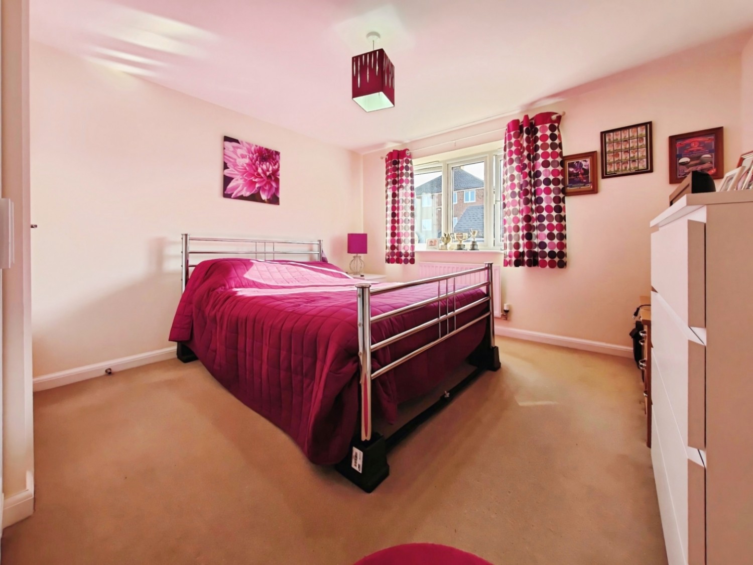 Potter Crescent, Wokingham