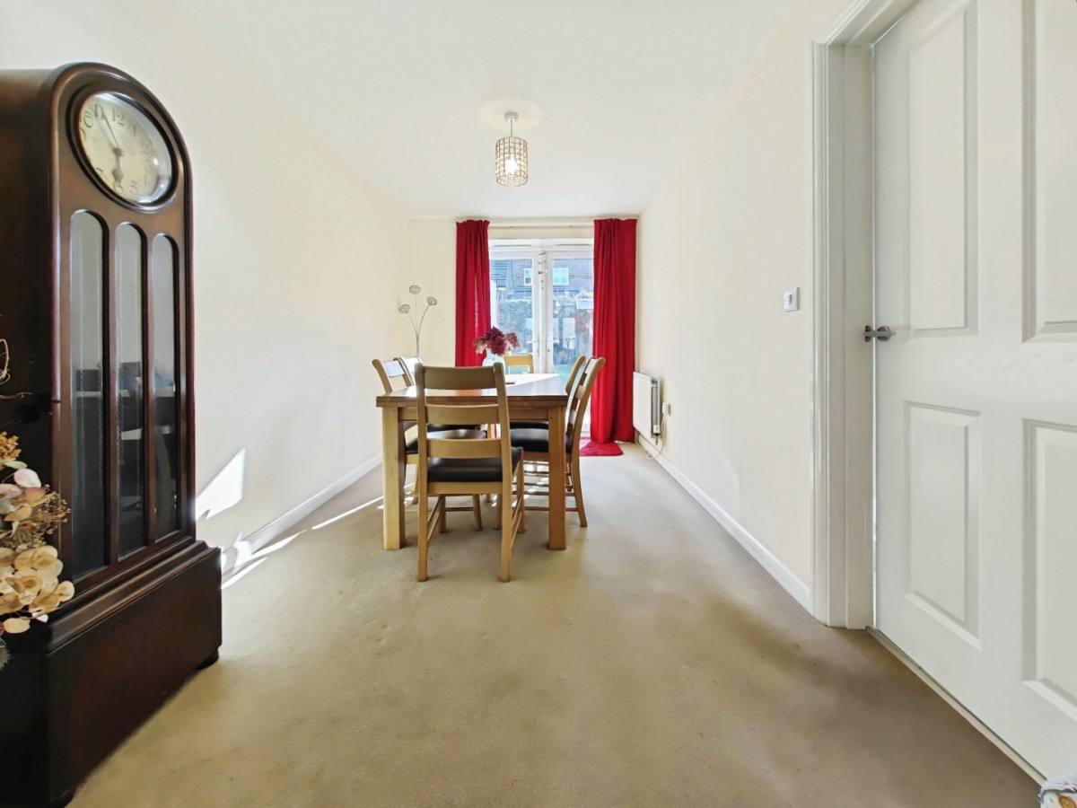 Potter Crescent, Wokingham