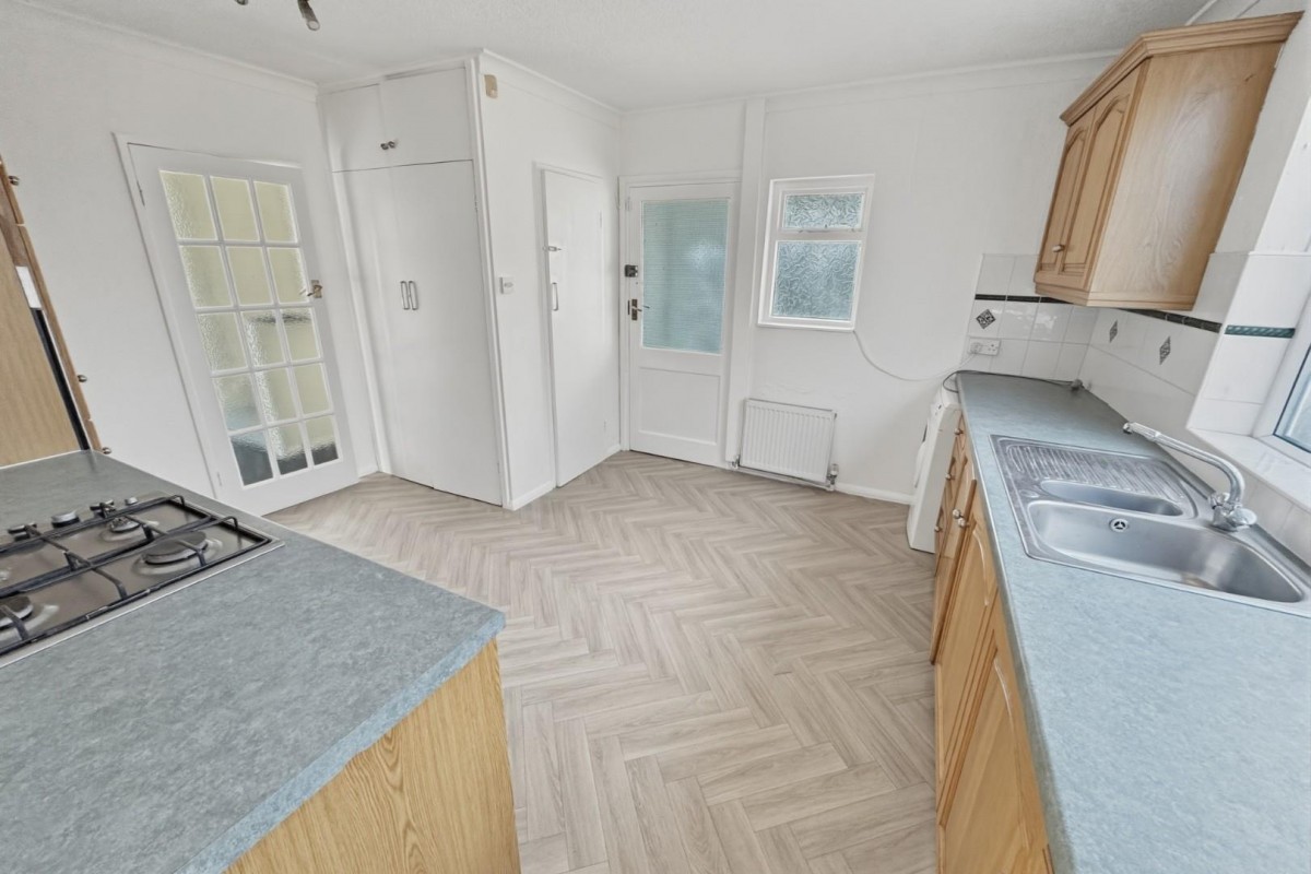 Deanswood Drive, Alwoodley, Leeds