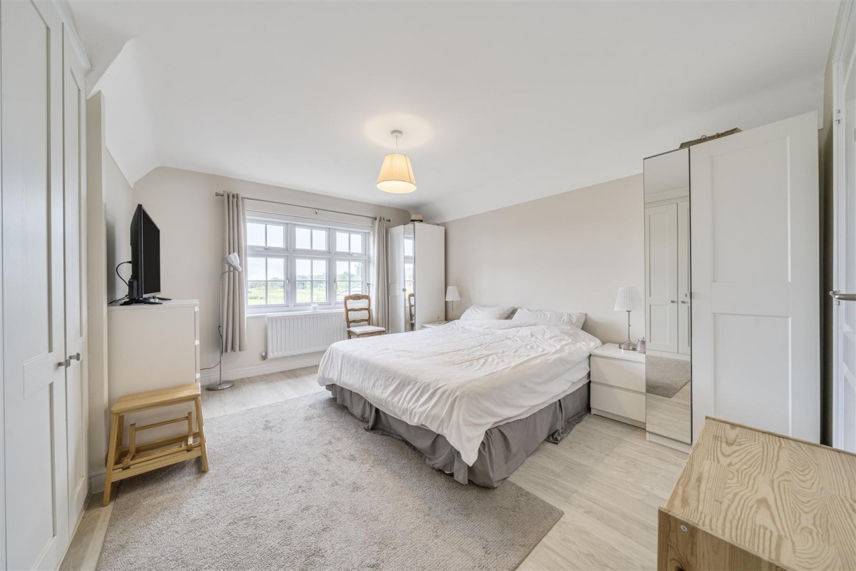 Parr Brook Gardens, Worsley, Manchester