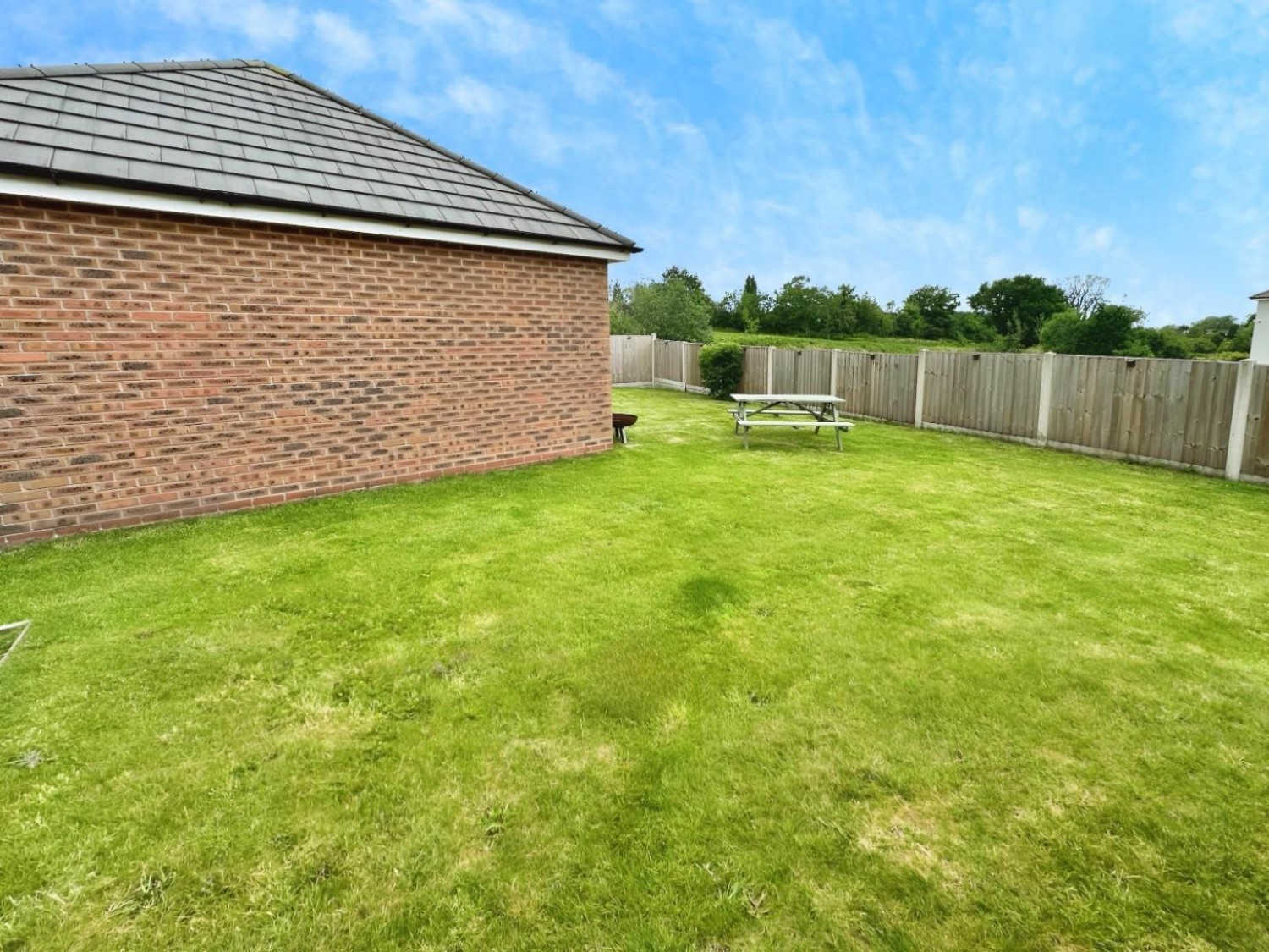 Parr Brook Gardens, Worsley, Manchester