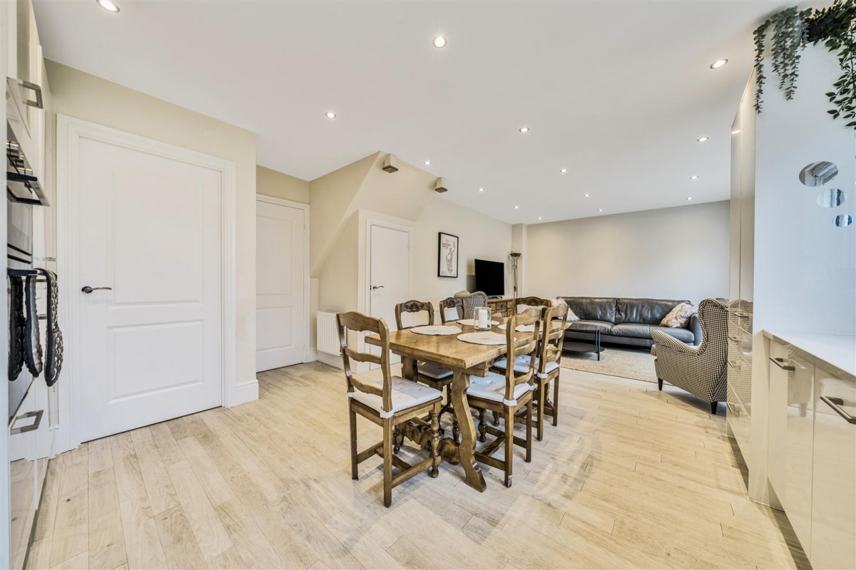 Parr Brook Gardens, Worsley, Manchester