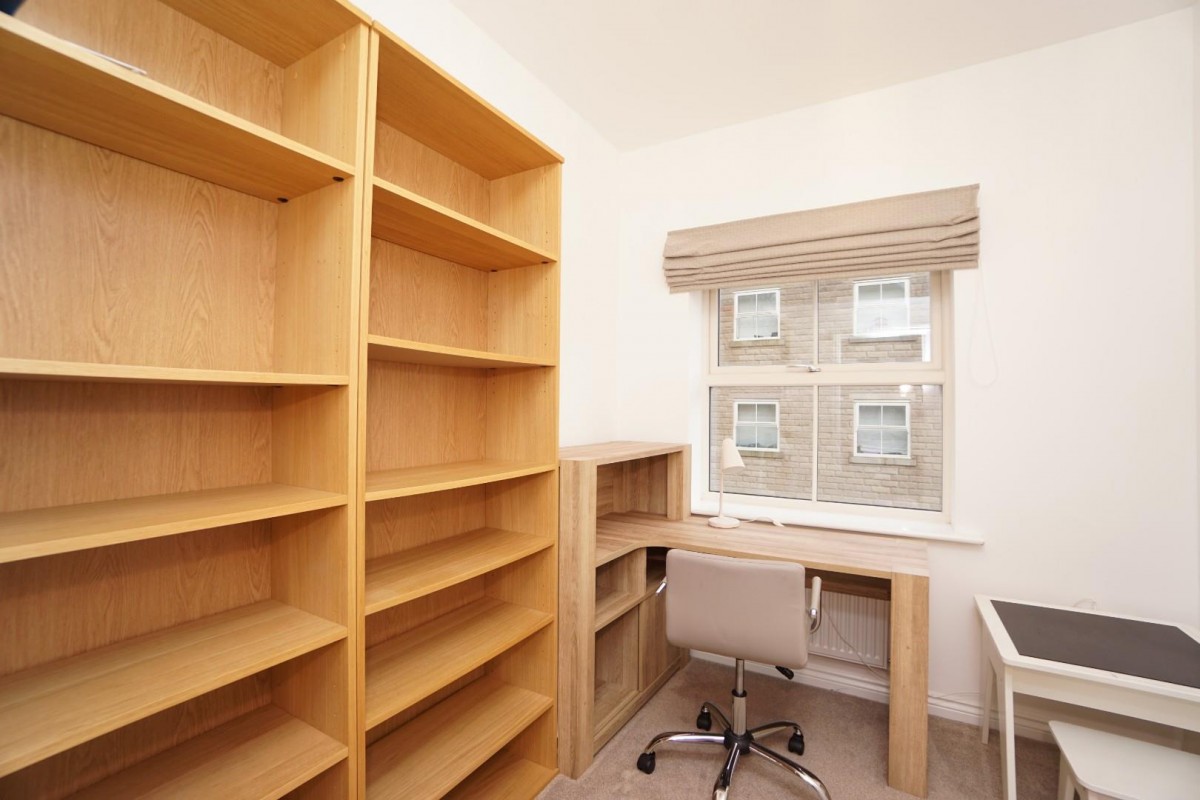 Elm Gardens, Crookes, Sheffield, S10