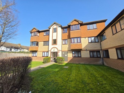 Nutfield Close, Carshalton