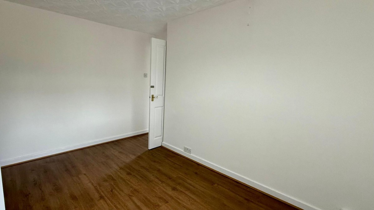Keldregate, Huddersfield, HD2 1LJ