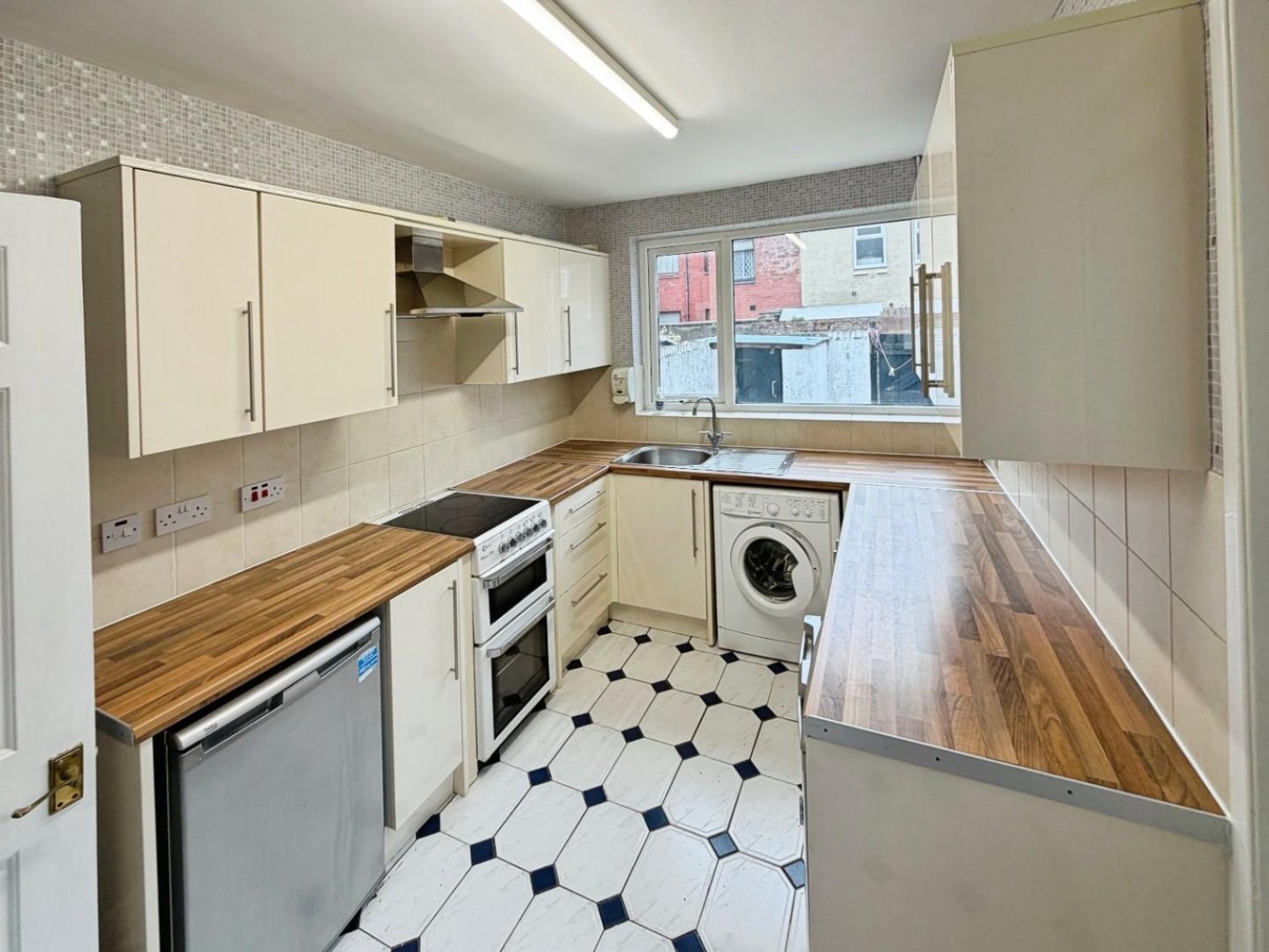 Kingsley Road, Ellesmere Port, CH65 4AW