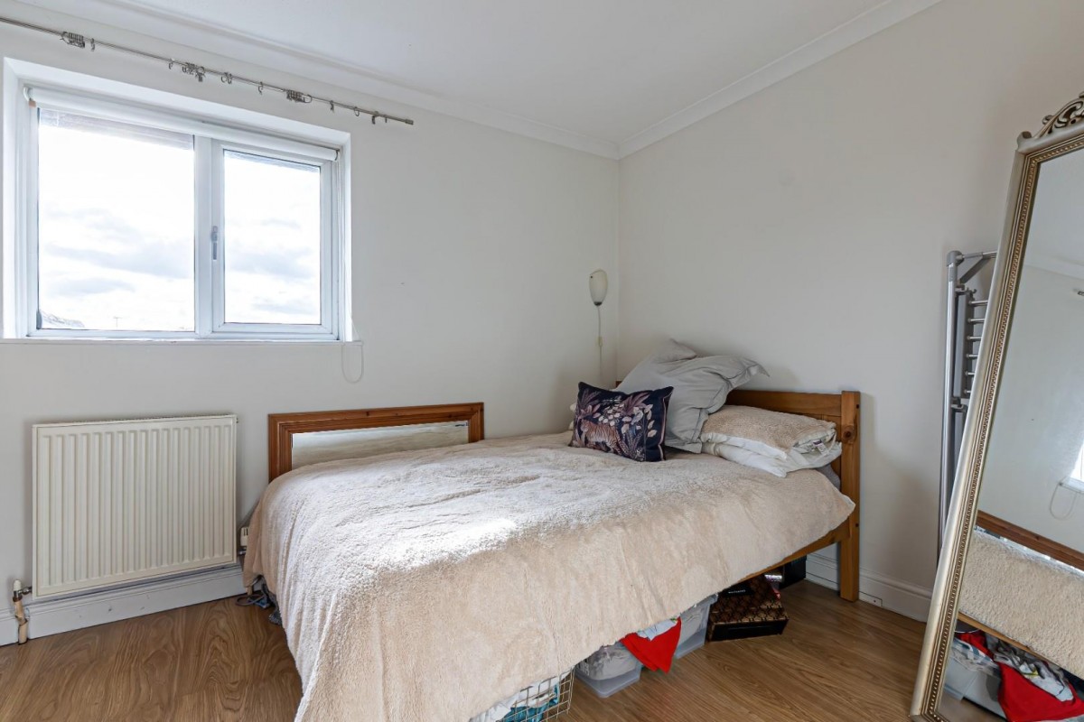 Gwynne Close, Tring, HP23 5EN