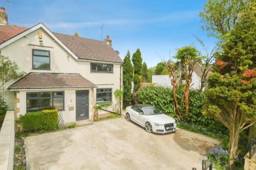 Woodhall Park Grove, Woodhall, LS28 7HB