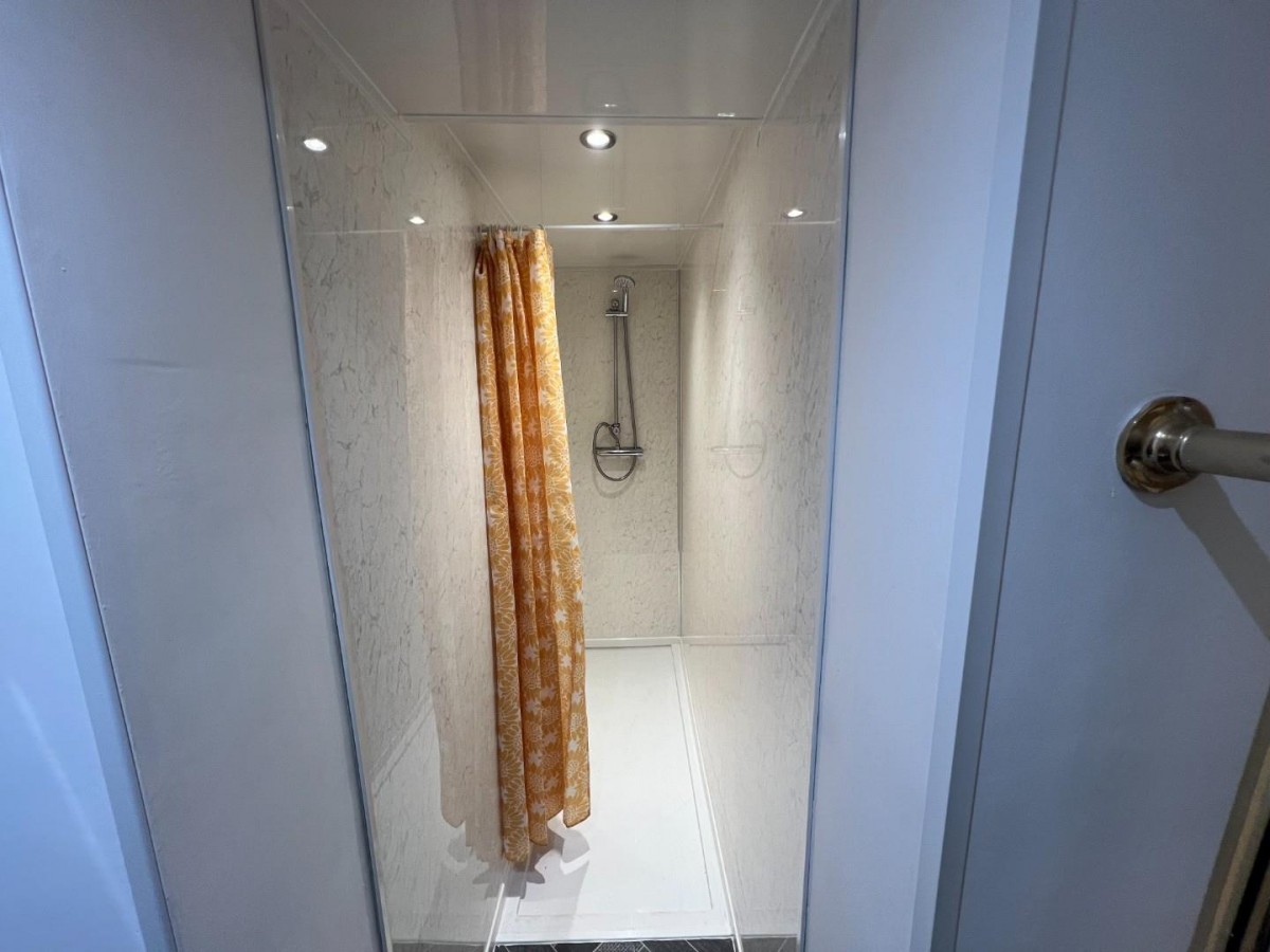 Jennetts Crescent, Otley, LS21 3EB