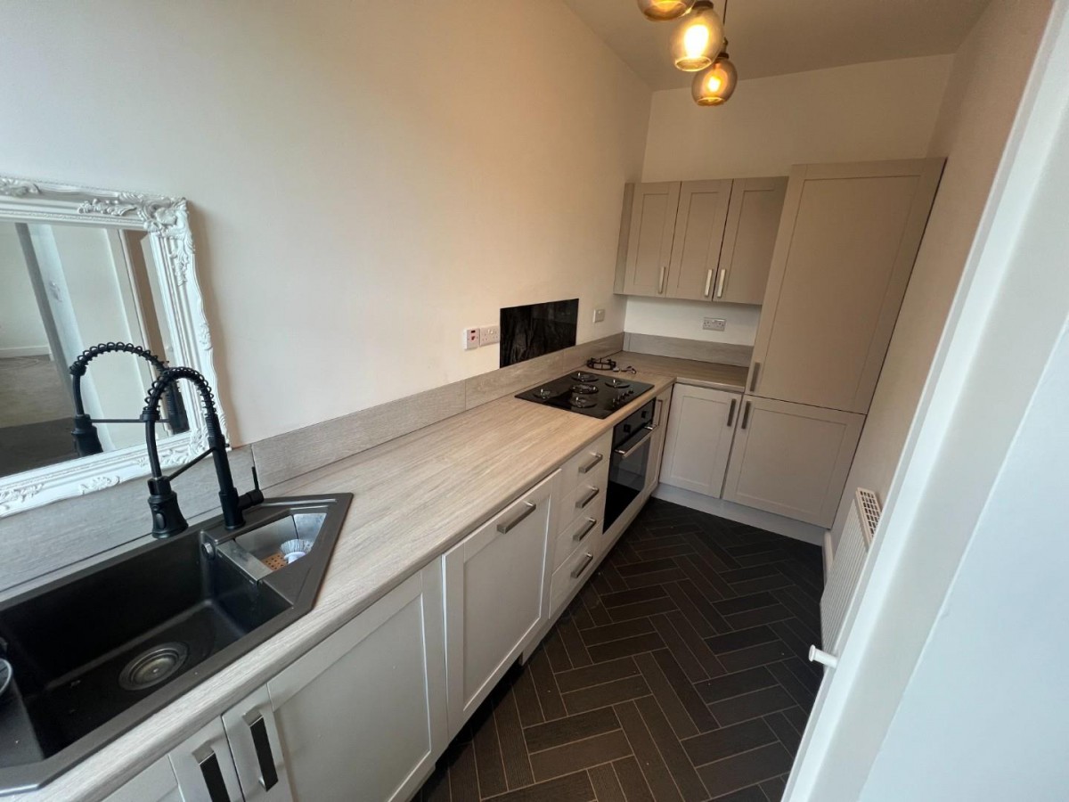 Jennetts Crescent, Otley, LS21 3EB