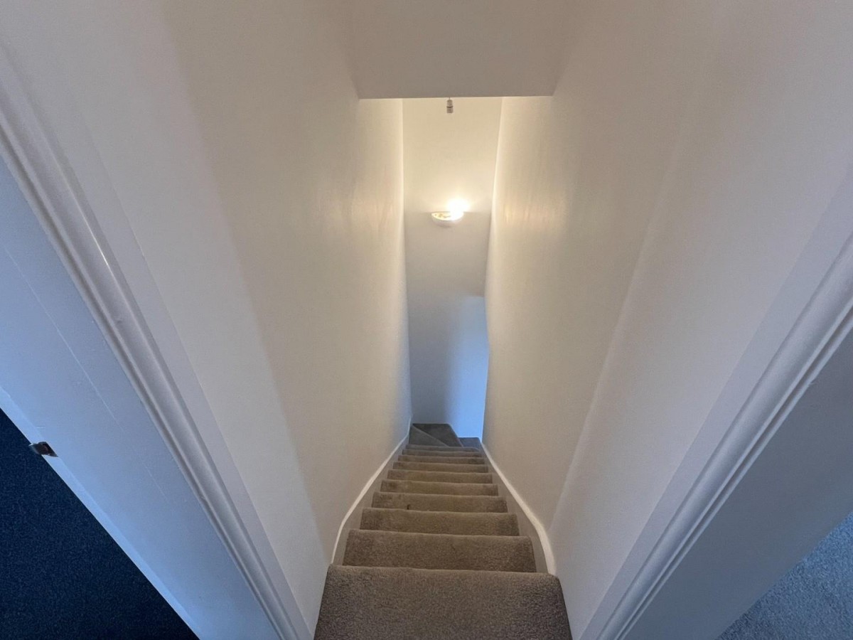 Jennetts Crescent, Otley, LS21 3EB