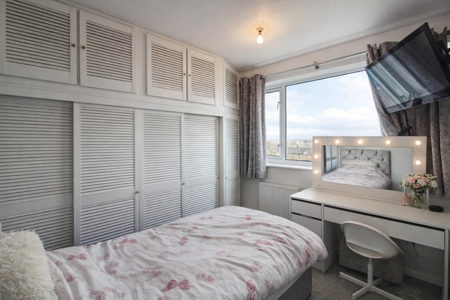 3 bedroom House for sale in Highfield Close, Leeds