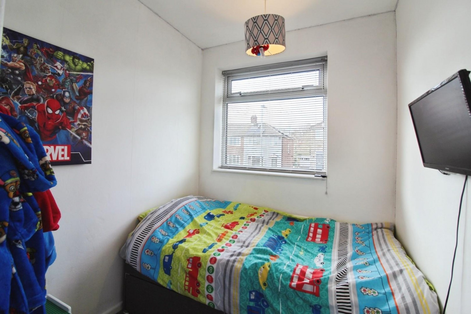 3 bedroom House for sale in Highfield Close, Leeds