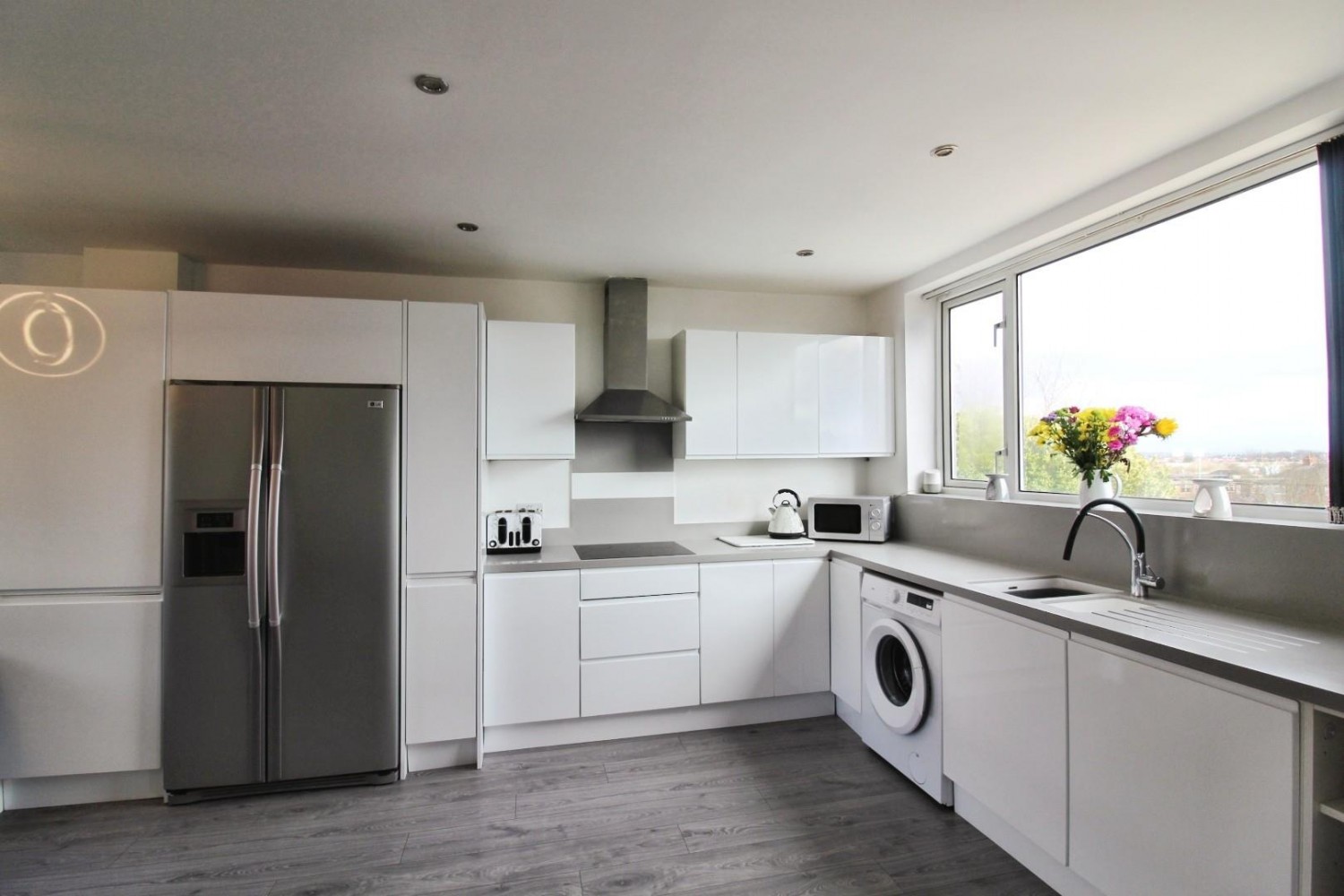 3 bedroom House for sale in Highfield Close, Leeds