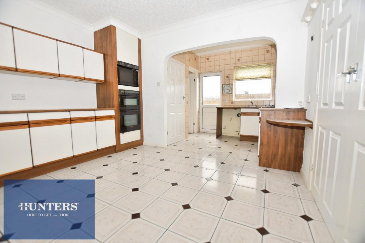 Foljambe Avenue, Walton, Chesterfield, S40 3EX