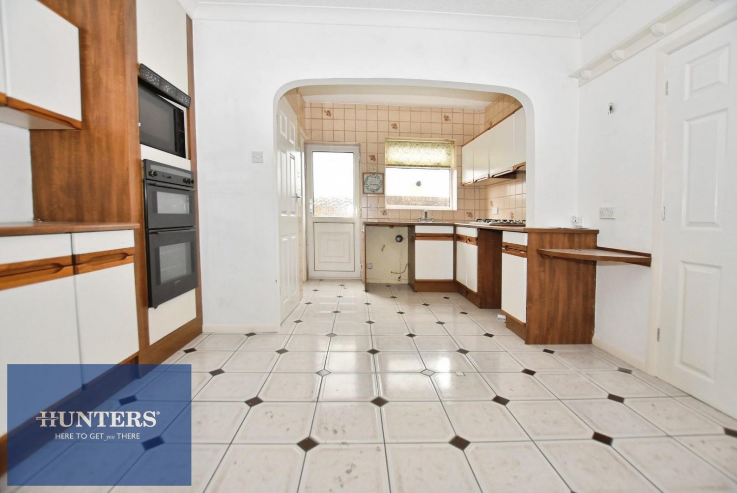 Foljambe Avenue, Walton, Chesterfield, S40 3EX