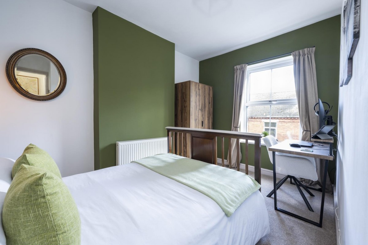 Banners Street, Halesowen, B63 2SF