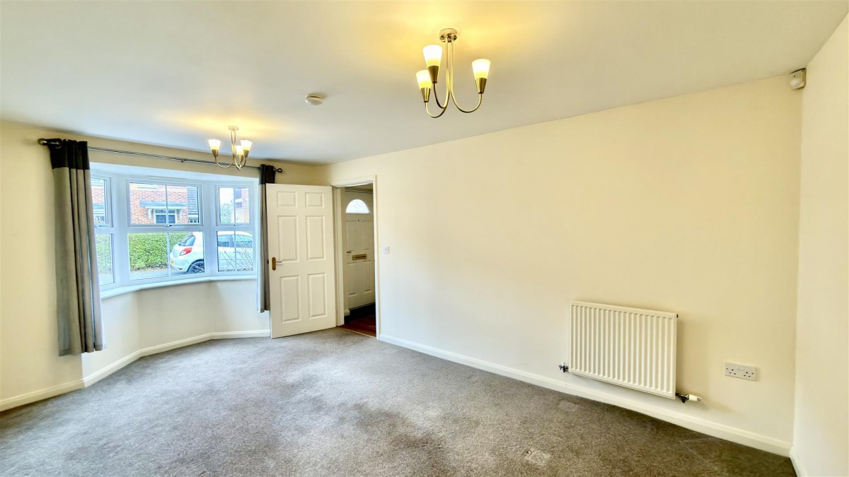 Field Close, Kettlebrook