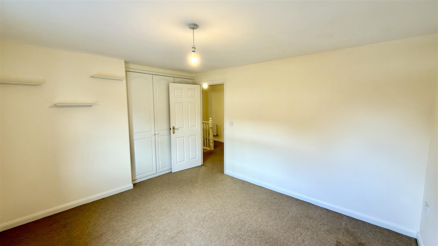 Field Close, Kettlebrook