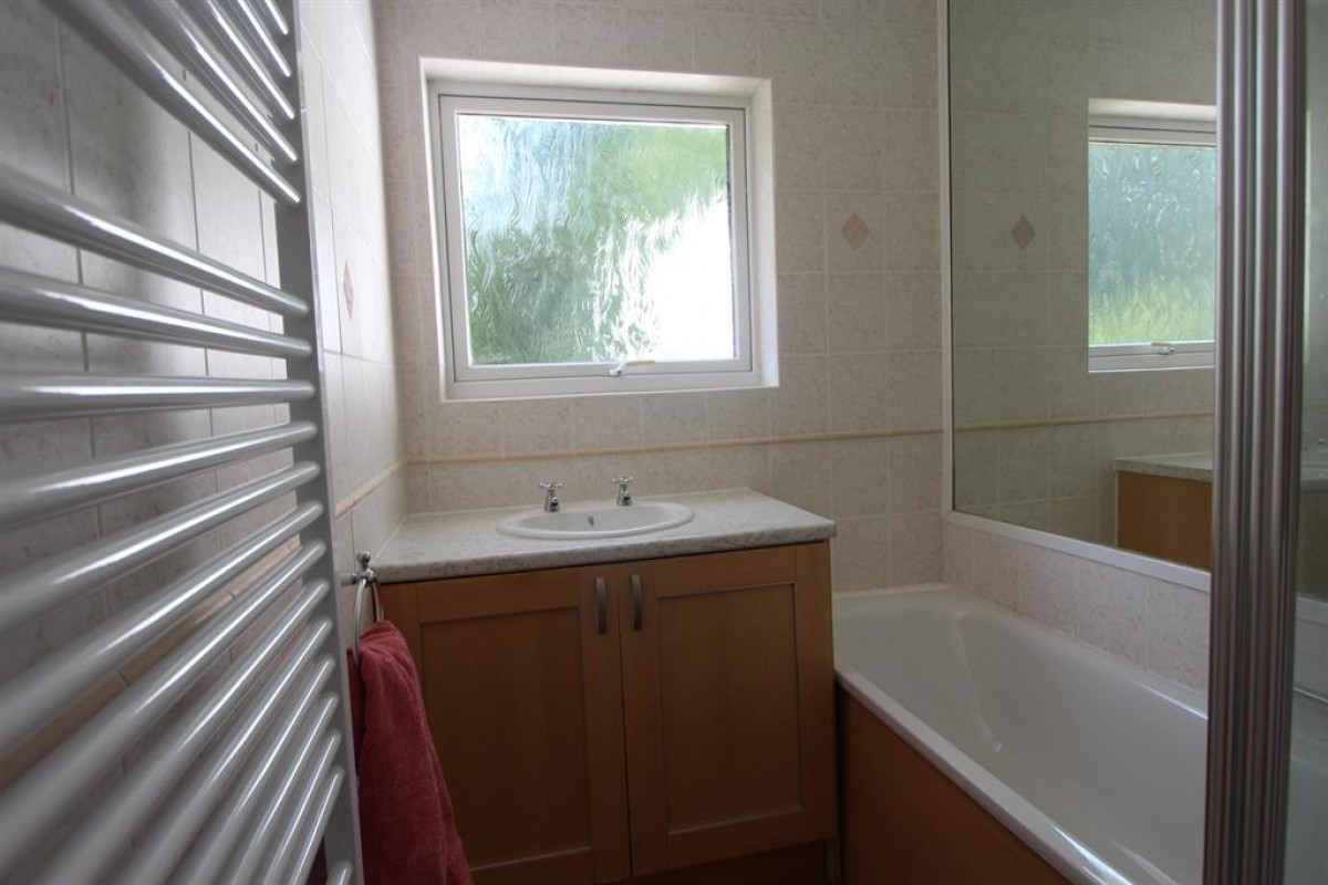 Rothesay Drive, Highcliffe, Christchurch, Dorset, BH23 4LB