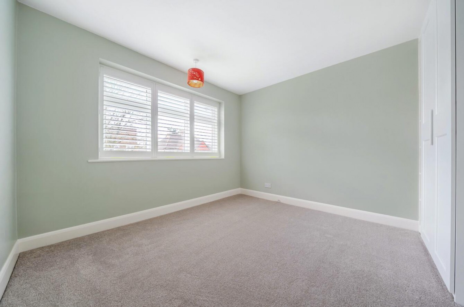 Daneswood Avenue, London, SE6 2RG