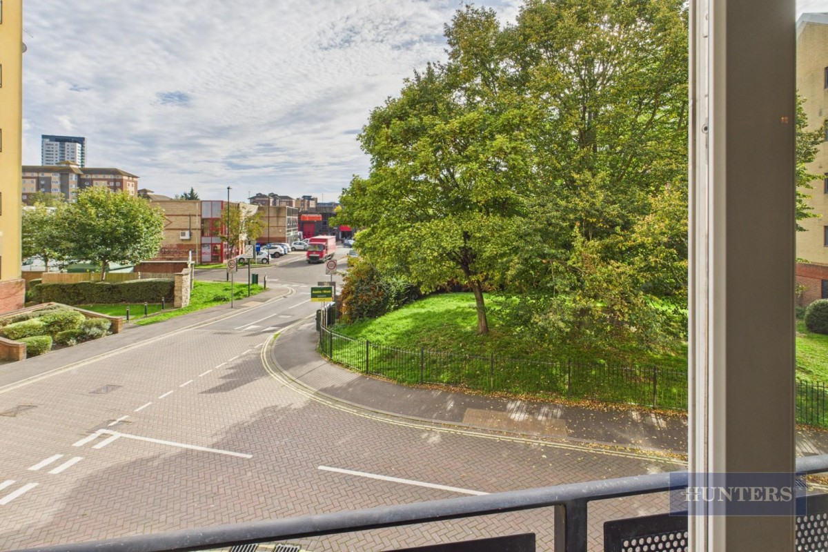 Carpathia Drive, Southampton, Hampshire, SO14 3GU