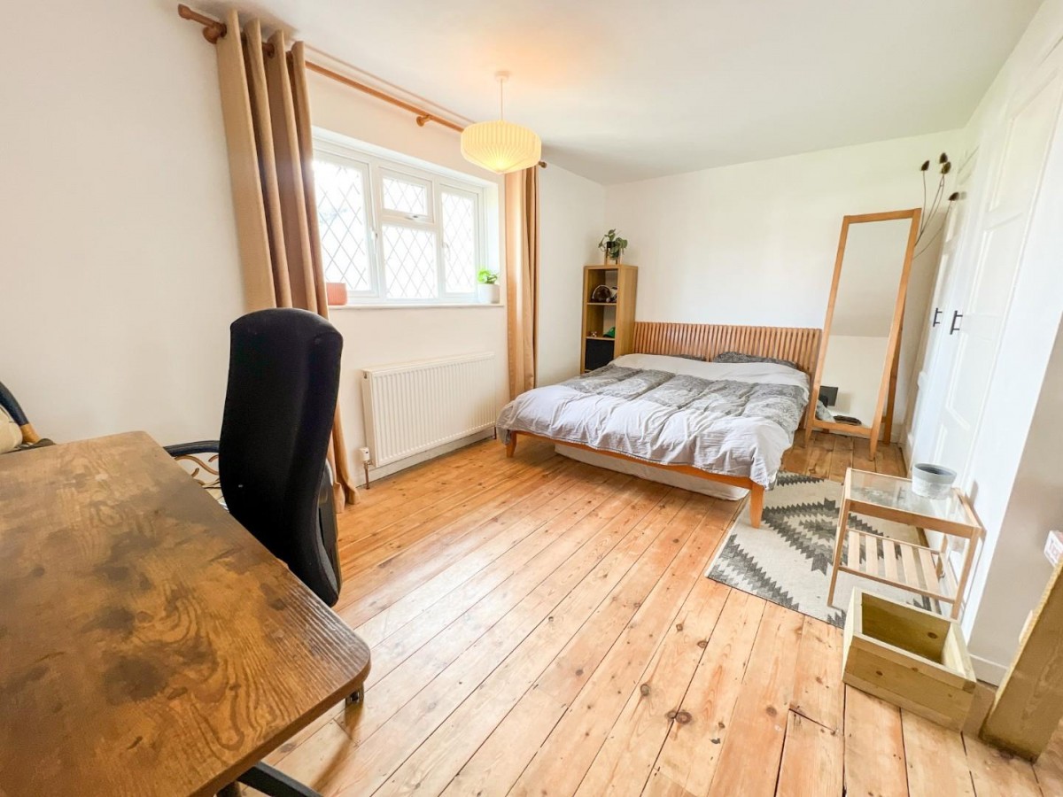 Hungerford Gardens, Bristol, BS4 5HB