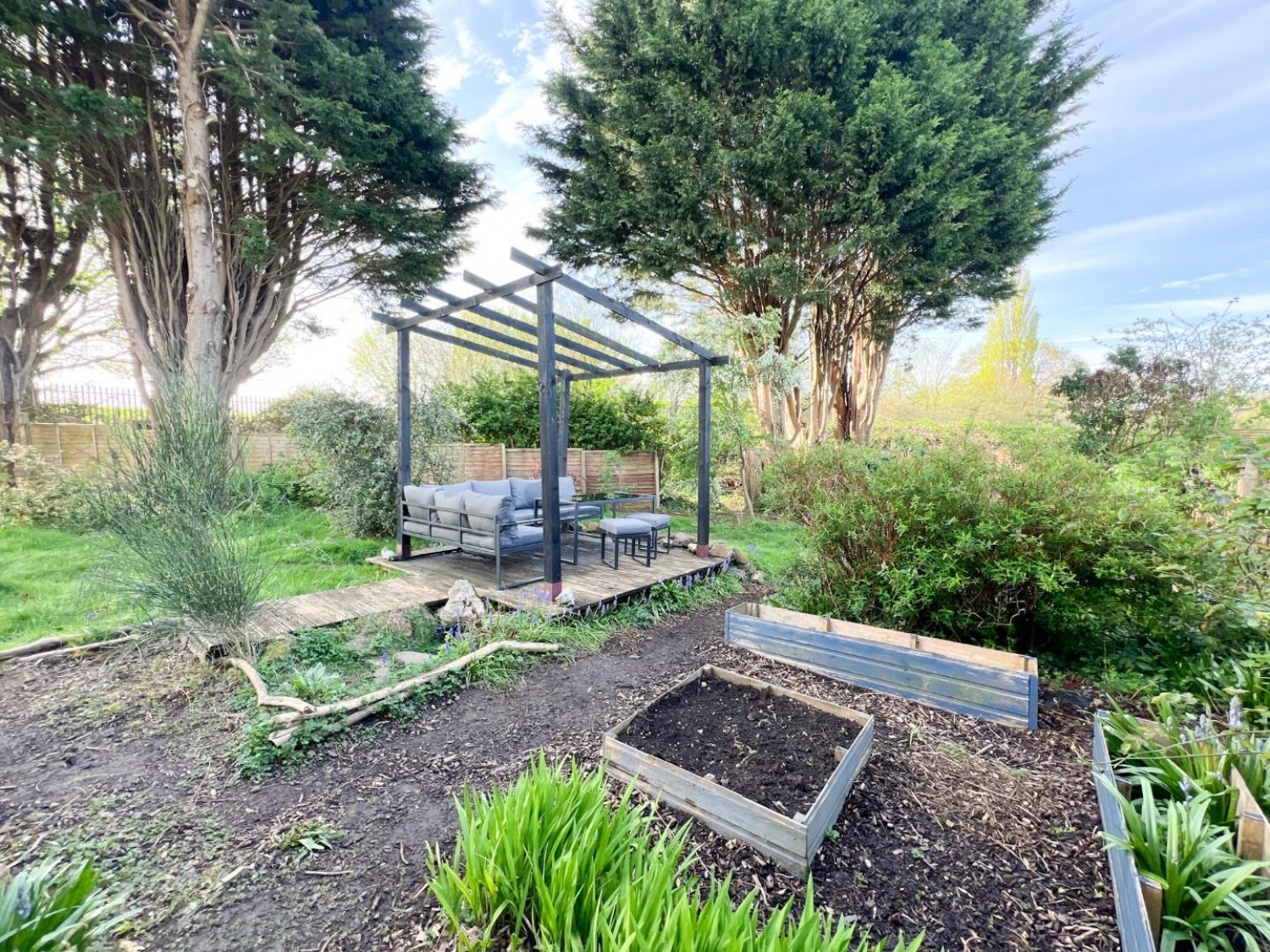 Hungerford Gardens, Bristol, BS4 5HB