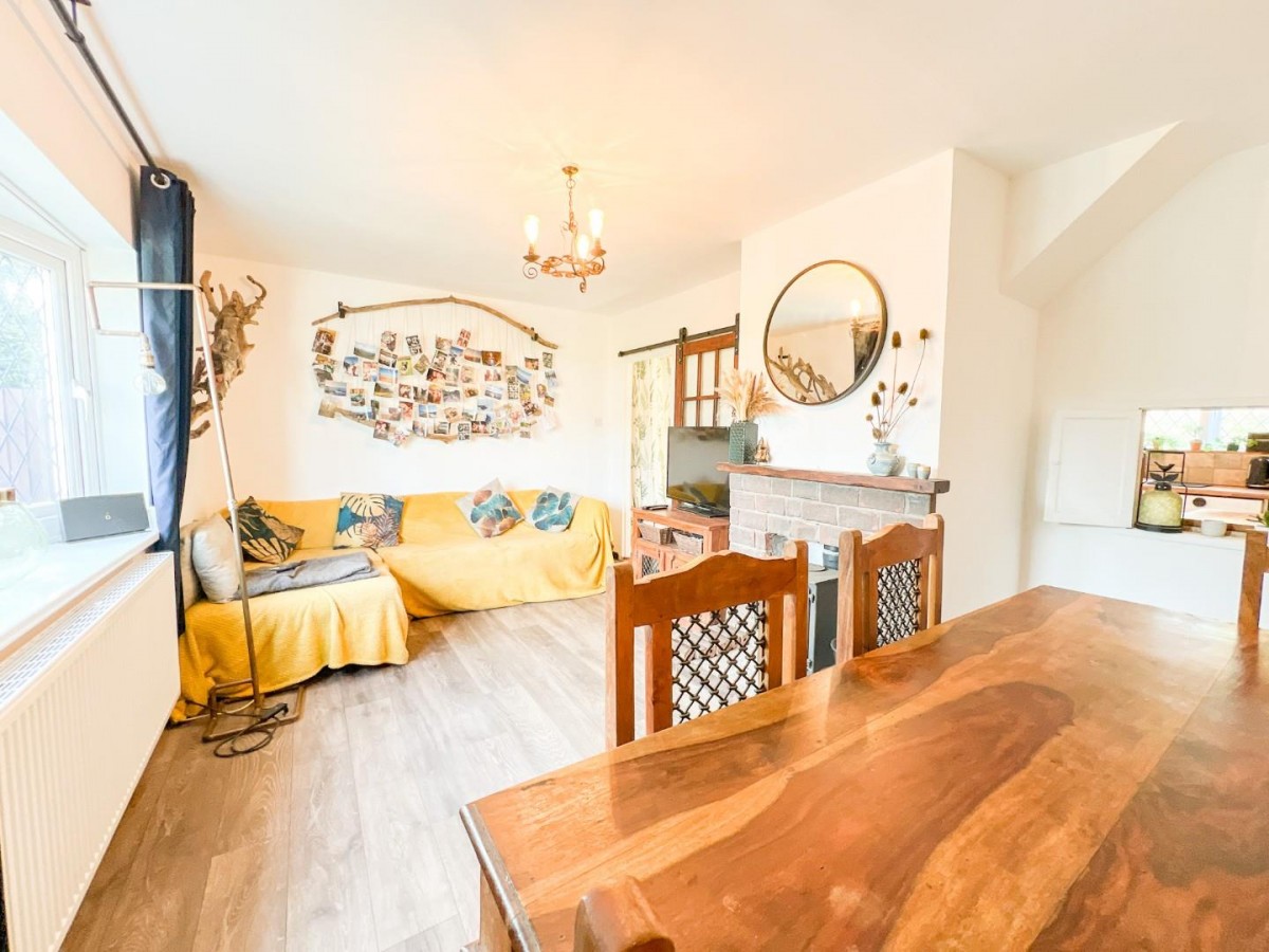 Hungerford Gardens, Bristol, BS4 5HB