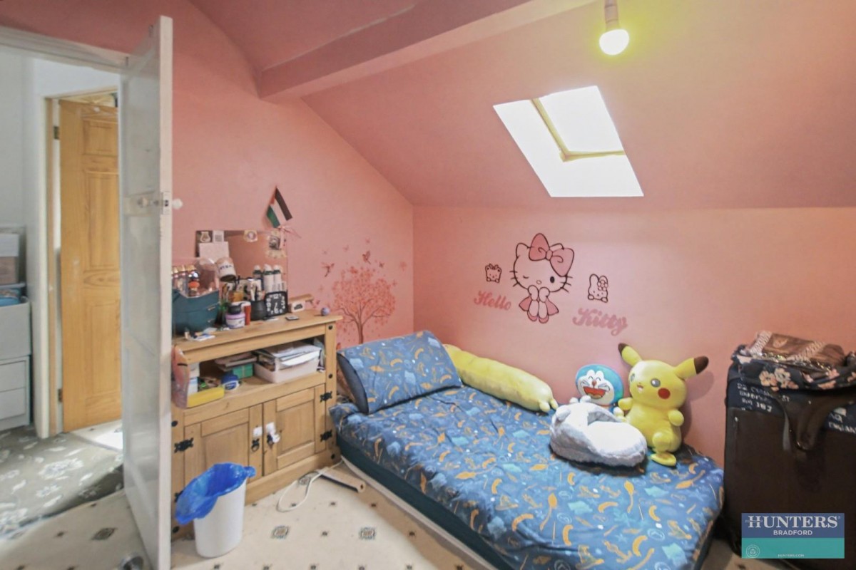 Crossley Street Bradford, BD7 3BJ