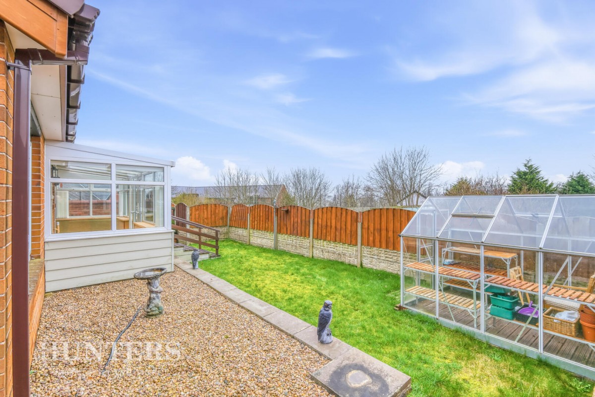 Henry Street, Smithy Bridge OL15 0EW