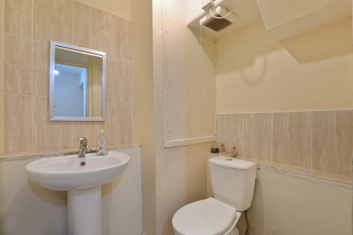 3 bedroom Flat for sale in Flaxman Road, London, SE5