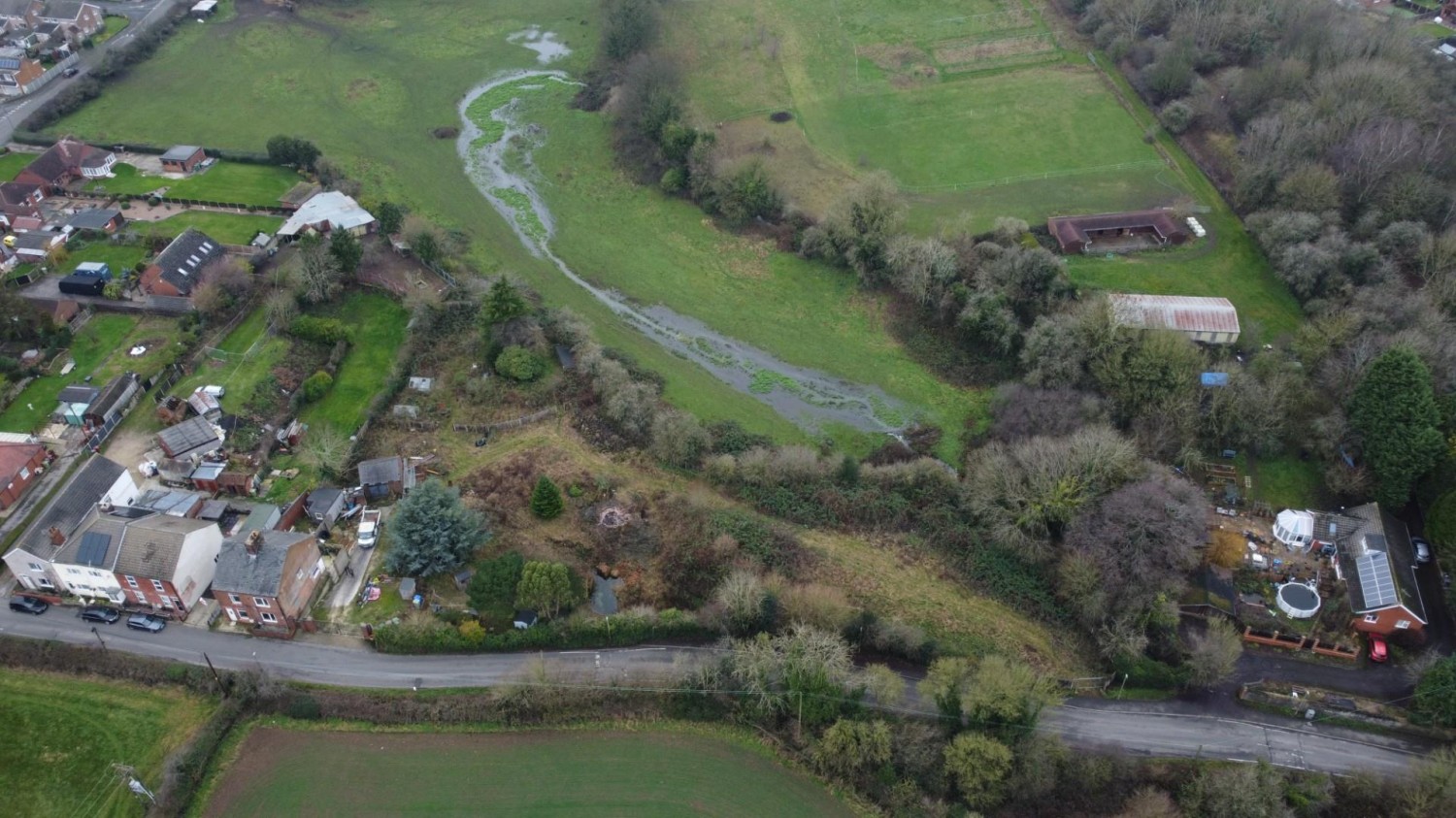 DEVELOPMENT OPPORTUNITY - Hollin Hill Road, Clowne, Chesterfield, S43 4AX