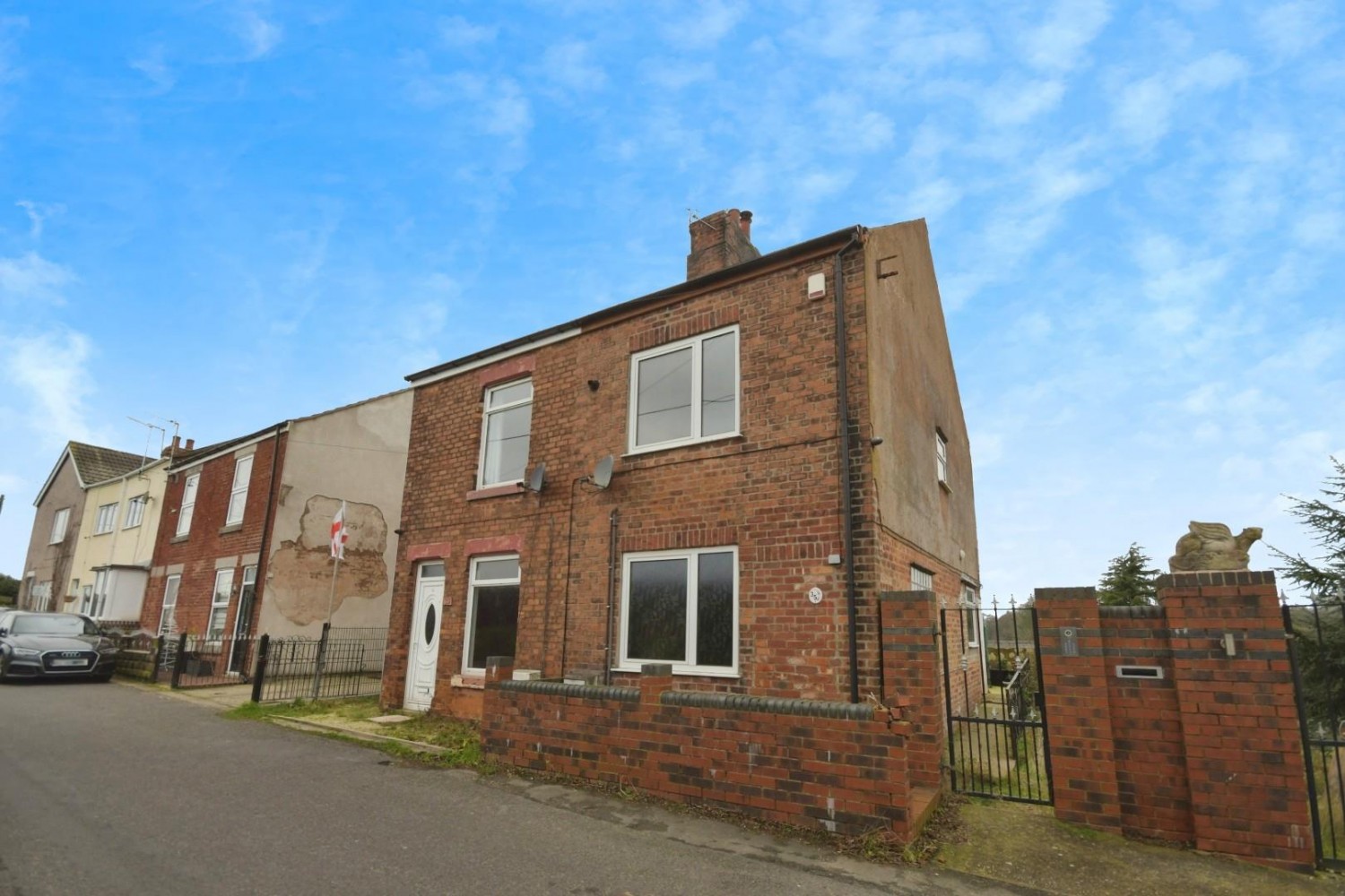 DEVELOPMENT OPPORTUNITY - Hollin Hill Road, Clowne, Chesterfield, S43 4AX