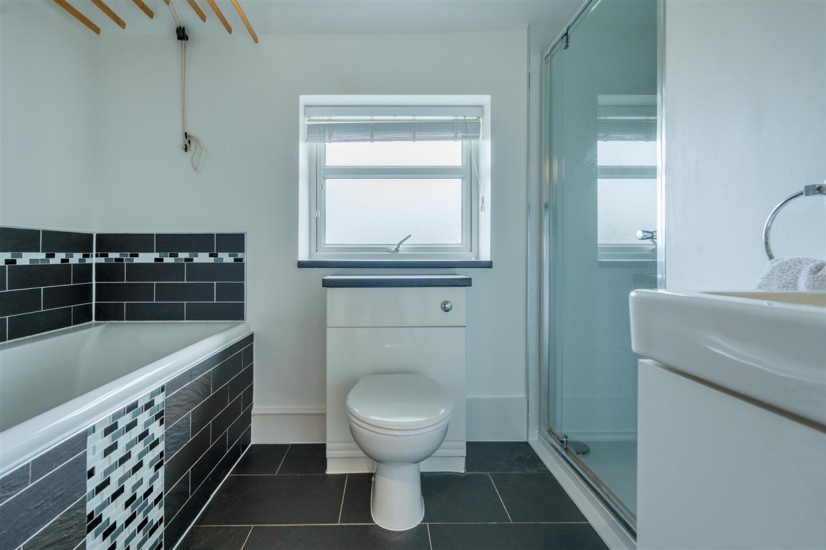 Wrington Crescent , Bristol, BS13 7EW