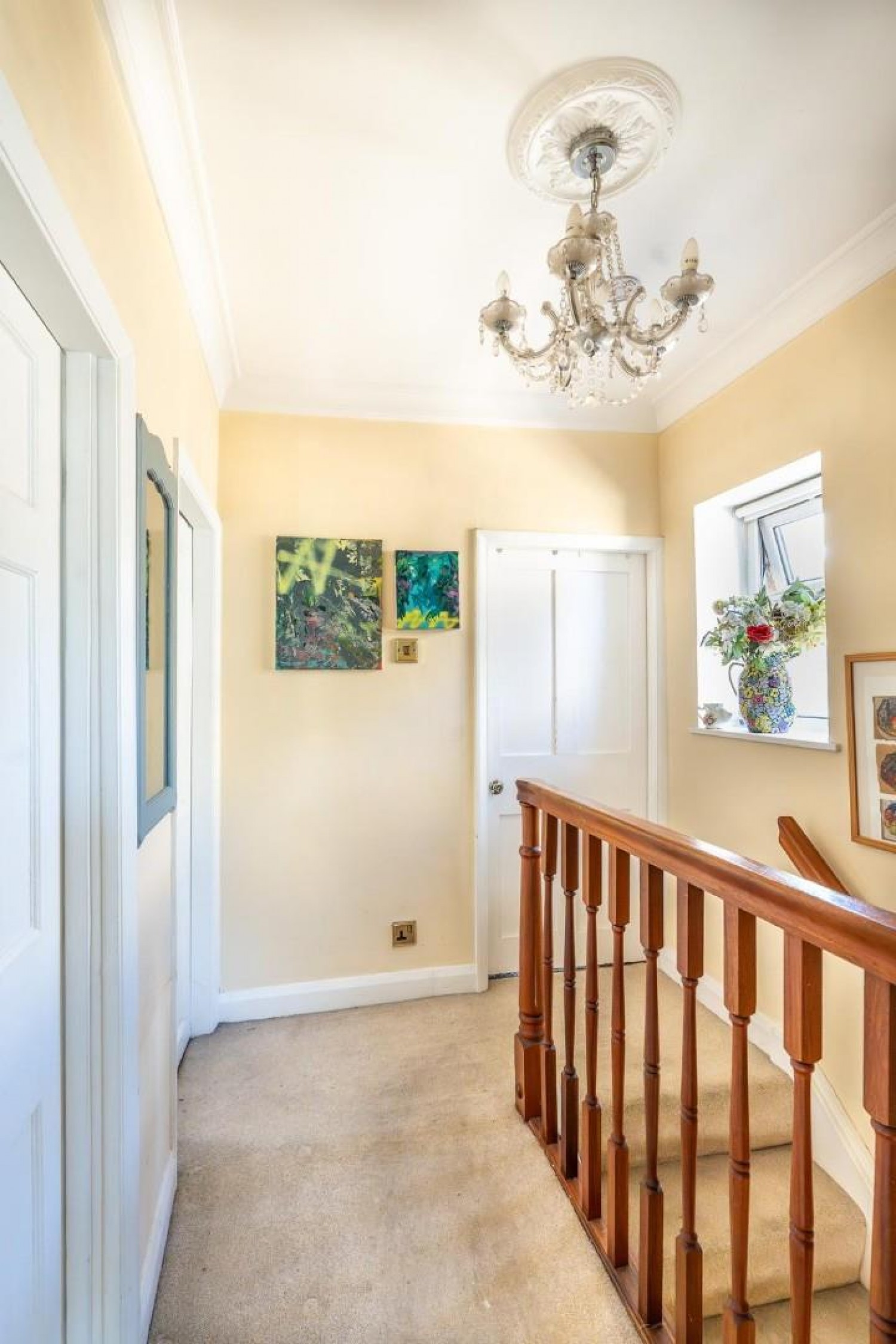 Apperley Road, Apperley Bridge