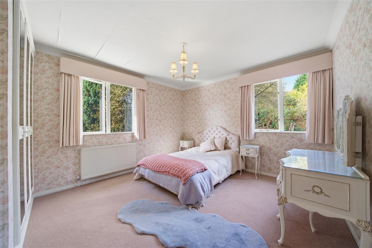 Sugar Loaf Lane, Iverley, Kidderminster, DY10 3PD