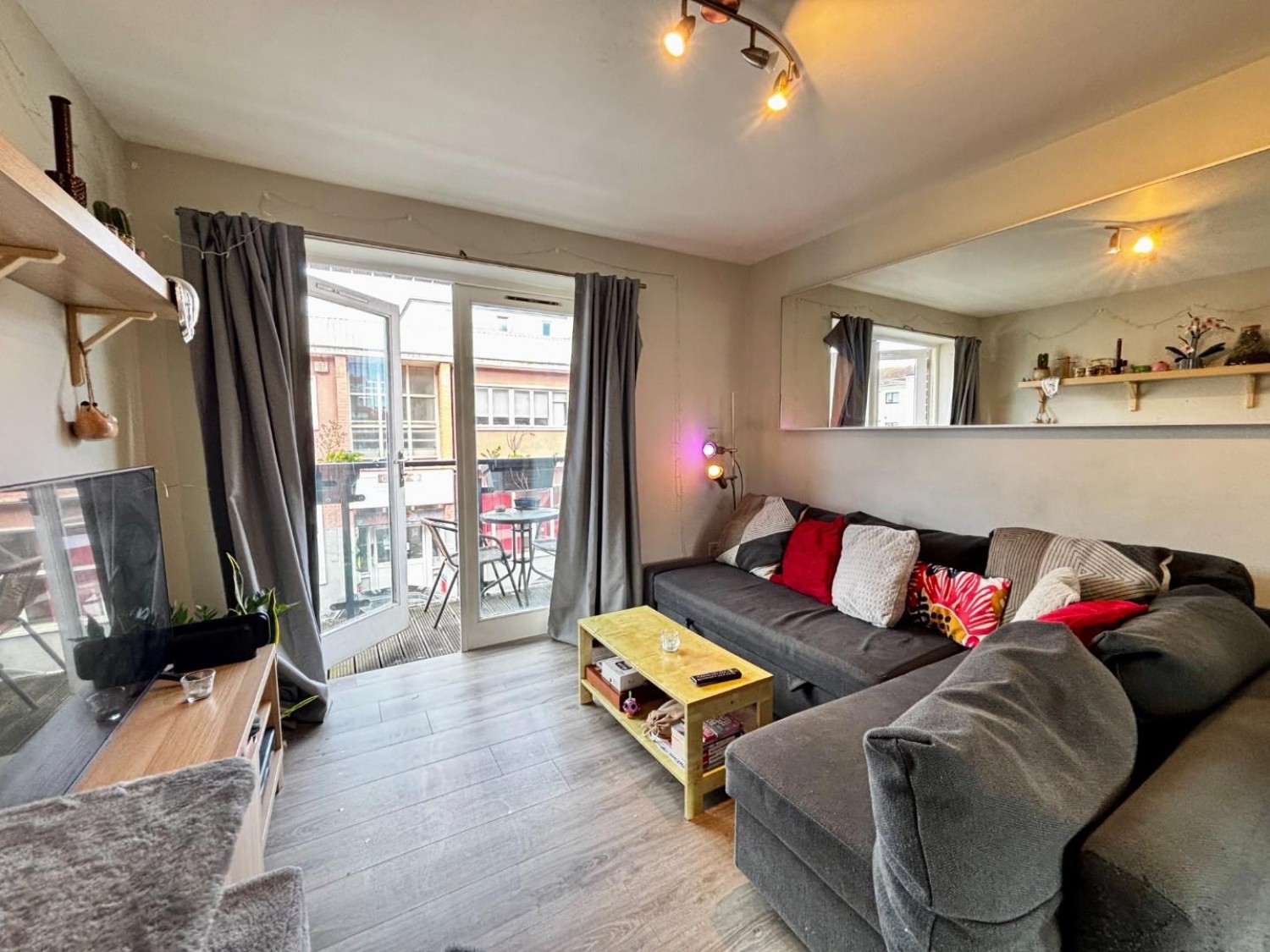 Balloon Court, Cave Street, St Pauls, Bristol BS2 8AG