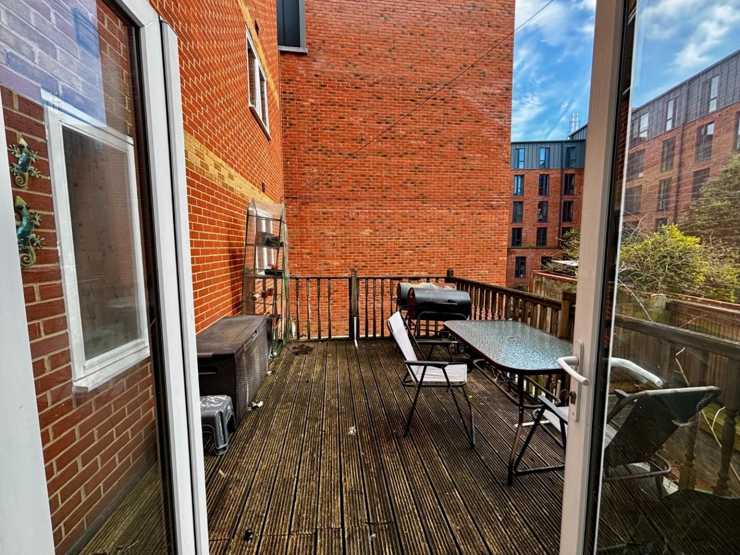 Balloon Court, Cave Street, St Pauls, Bristol BS2 8AG