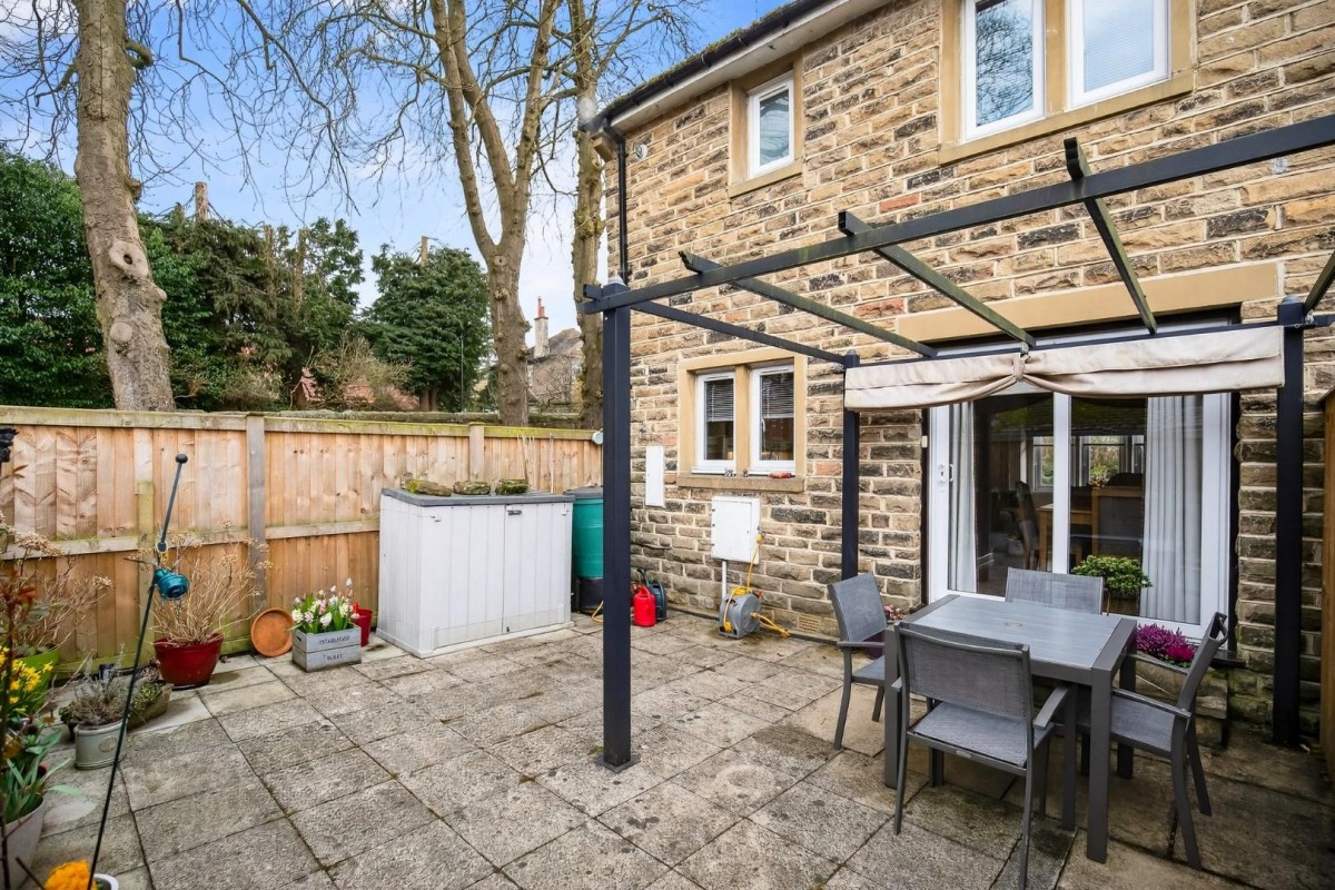 Harlow Manor Park, Harrogate